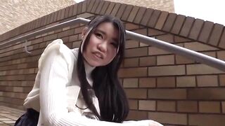 FONE-096 福島から上京、そのまま処女喪失。華奢で貧乳の素朴な田舎娘さゆり_ (1)