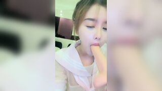 高颜值妹子私人玩物七七情趣装网袜 口交震动JJ抽插自慰呻吟娇喘非常诱人 很是诱惑喜欢不要错过