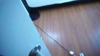 悶騷的大學生美女被大洋屌男友後入性感美臀