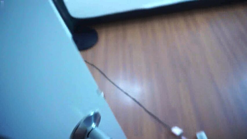 悶騷的大學生美女被大洋屌男友後入性感美臀