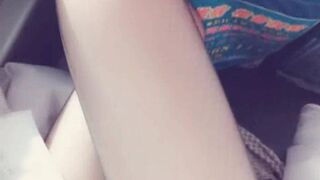 PR社完美身材美乳网红私人玩物 黑丝不穿内裤大胆在公交车后座自摸露出美乳 到站了继续撩起裙子真大胆