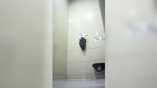 来自黑丝轻熟女的诱惑 毛毛旺盛 汁水横流