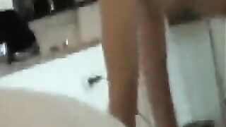 超nen清纯小美女豪宅为大屌土豪专业特服 翘挺美乳发育不错 绝对服务各式姿势爆操