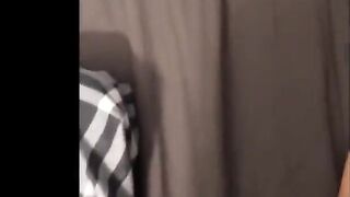 在夜店搞个身材苗条的正妹带回寓所