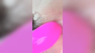 高颜值气质美女情趣吊带丝袜道具自慰 近距离特写跳蛋震动嫩逼高潮出白浆非常诱人