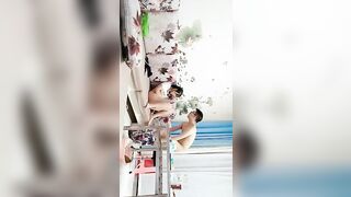 【麻花免费视频】【迷JIAN现场！】眼镜小哥吃饭灌醉两个妹子 放在坐子上后入啪啪再放到沙发上猛干 很是诱惑喜欢不要错过