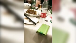 【麻花免费视频】【网曝门事件】潍坊包间事件 19岁潍坊女包间擦枪走火 翘美臀后入直接操 3男1女思维猪脚尽心尽力 高清720P版