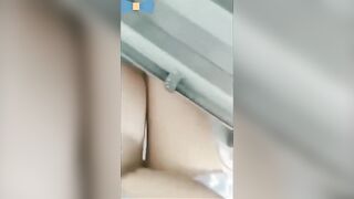 【麻花免费视频】小学老师在教室上课时发骚用小怪兽自慰还把丝袜和短裤脱了我咋没碰到这样的老师