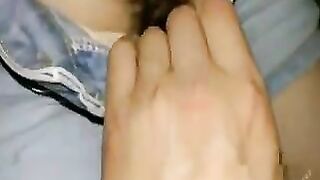 伴郎灌醉伴娘 带回家沙发上玩弄迷迷糊糊的她.