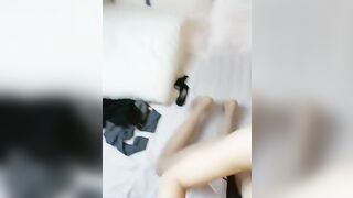 Avove性感肥臀妹子高跟鞋翘屁股手指插入，炮友舔逼口交上位骑坐猛操